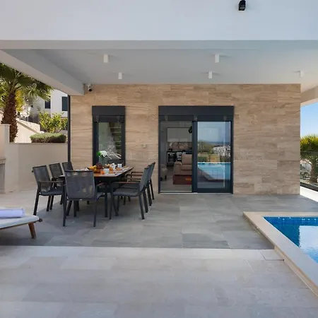 Villa Luxury Black Pearl With Pool *